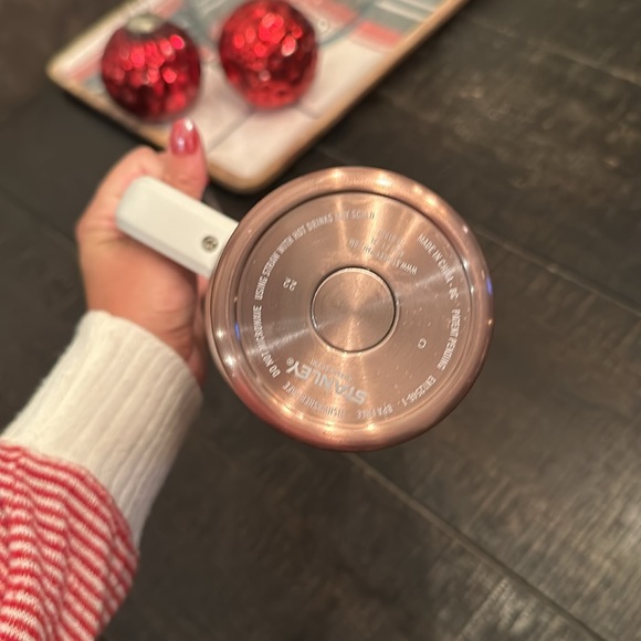 Stanley Adventure Quencher 40oz Stainless Steel Tumbler - Picture 6 of 6